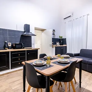 https://principe-di-villafranca-suite-appartment.sicilyhotelsitaly.net